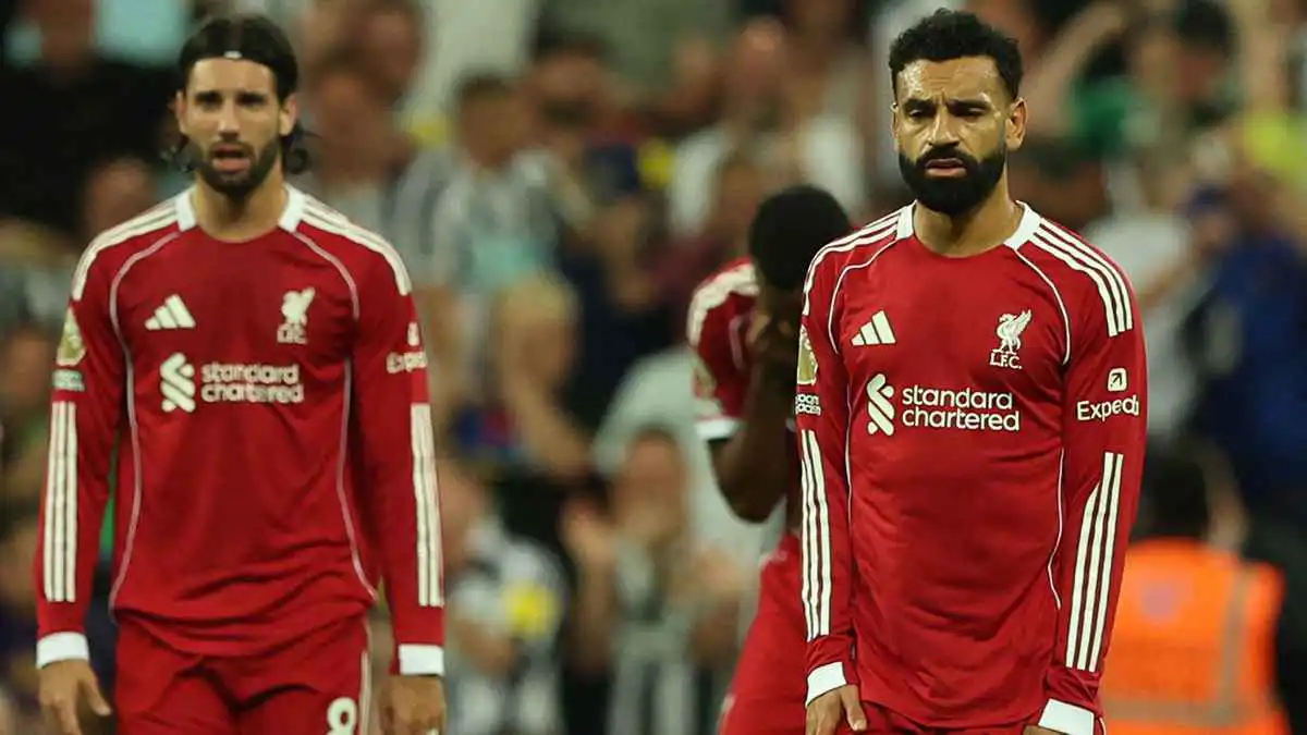 سوبوسلاي أنقذه.. تقييم وأرقام كارثية لمحمد صلاح أمام آرسنال