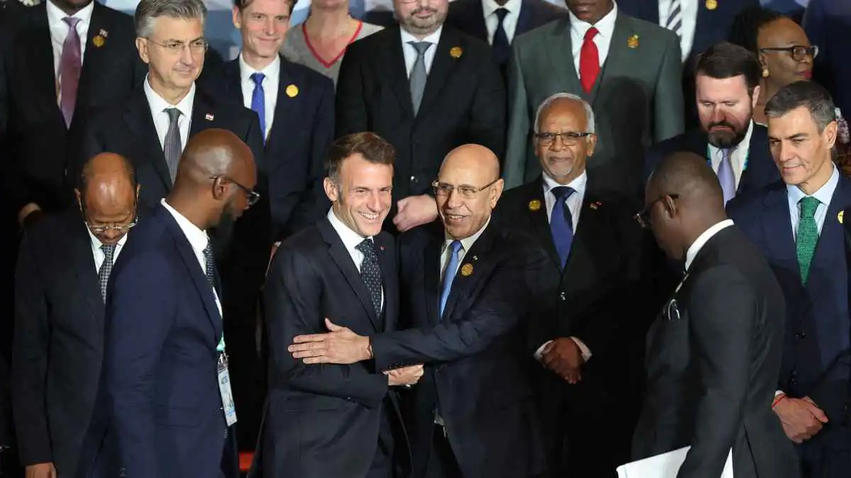 عداء يتصاعد ونفوذ يتراجع.. كيف تعيد فرنسا بناء دبلوماسيتها في أفريقيا؟