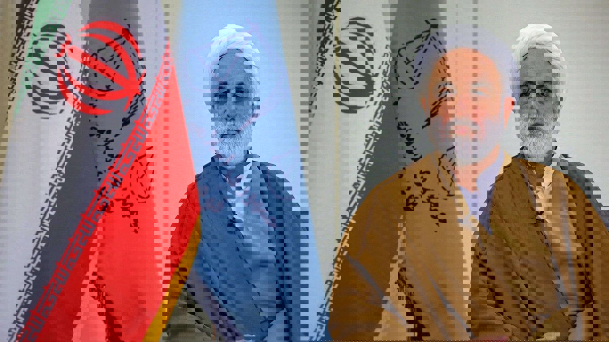 القضاء الإيراني يفتح تحقيقا بشأن دهس امرأة بذريعة "الحجاب السيئ"