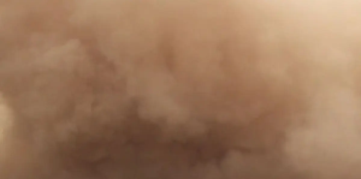 السعودية.. عاصفة ترابية ضخمة تزحف باتجاه القصيم (صور وفيديو)