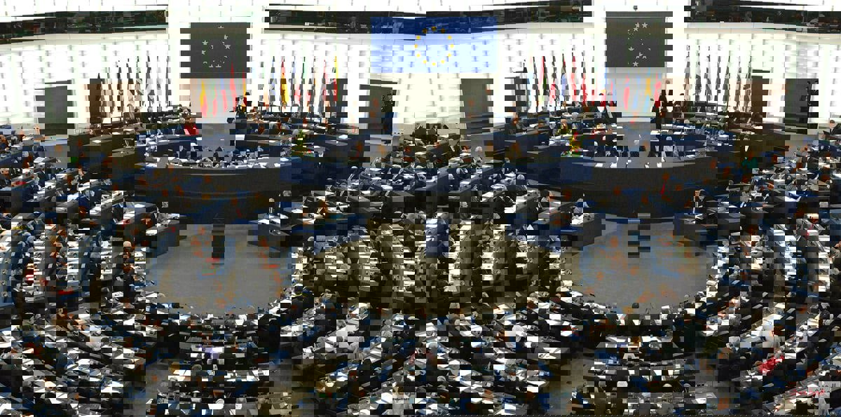 الاتحاد الأوروبي يمدد عقوباته على النظام السوري