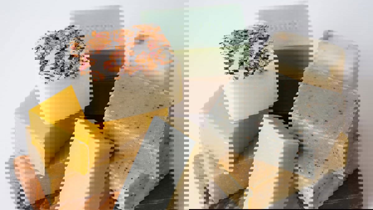 مواد استخدمها البشر في النظافة قبل الصابون