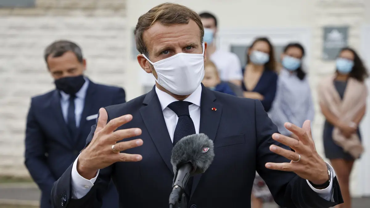 اتهم حزب الله و"أمل" بعرقلة الإصلاح.. ماكرون يمهل زعماء لبنان ستة أسابيع لتشكيل الحكومة