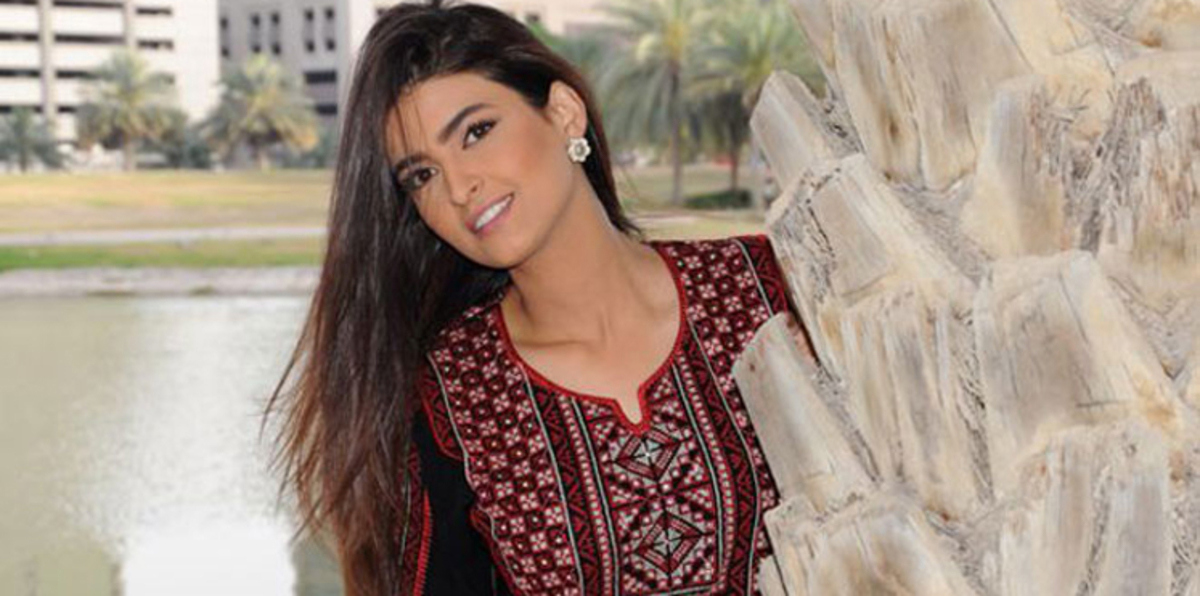 ماذا تفعل علا الفارس في سلطنة عمان.. وكيف استقبلها العمانيون؟