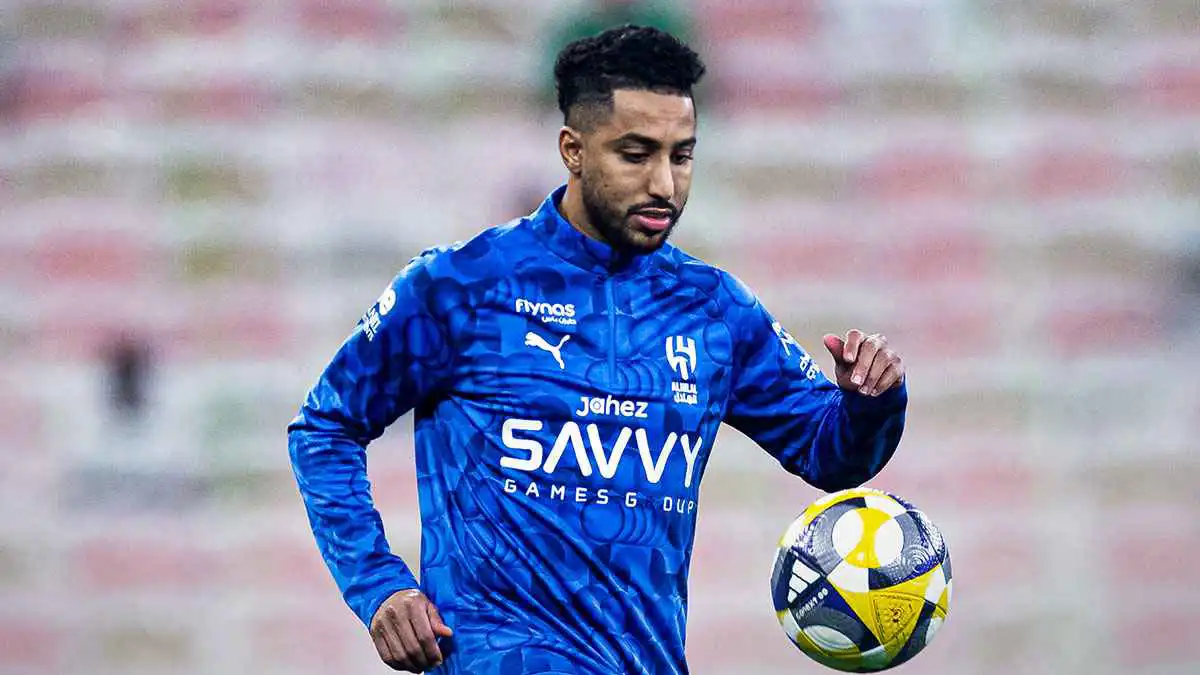 لم أذكر الدوسري.. فلاته يفجّر جدلًا حول التقارير الطبية للاعبي المنتخب السعودي