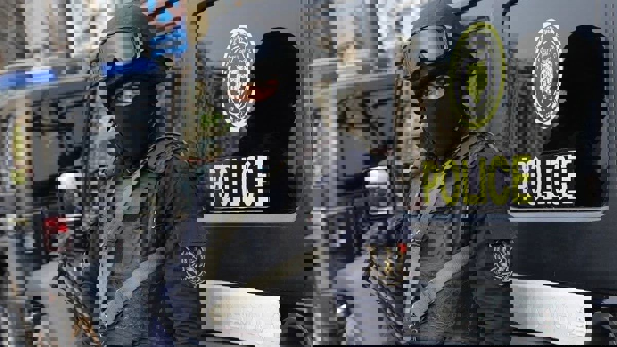 ضبط طبيب أسنان مصري متهم بالتحرش بالرجال