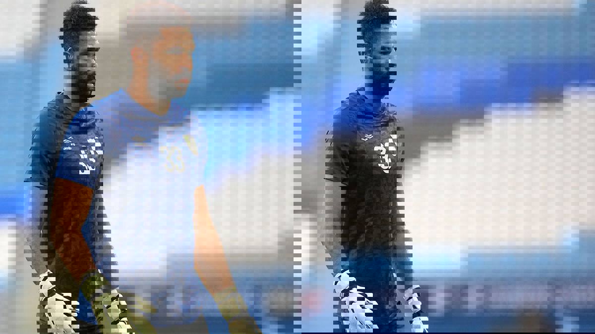 النصر ضد الأهلي.. معلق قناة الكاس يسخر من محمد العويس (فيديو)