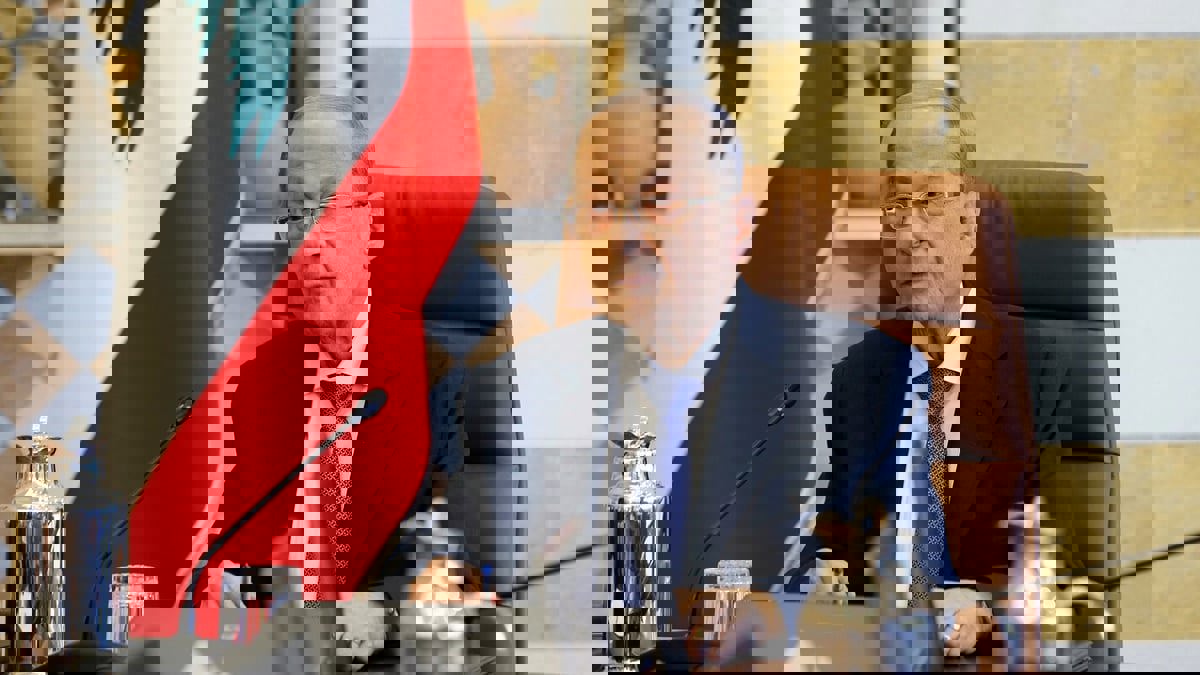 عون يوقع اتفاق ترسيم الحدود البحرية مع إسرائيل