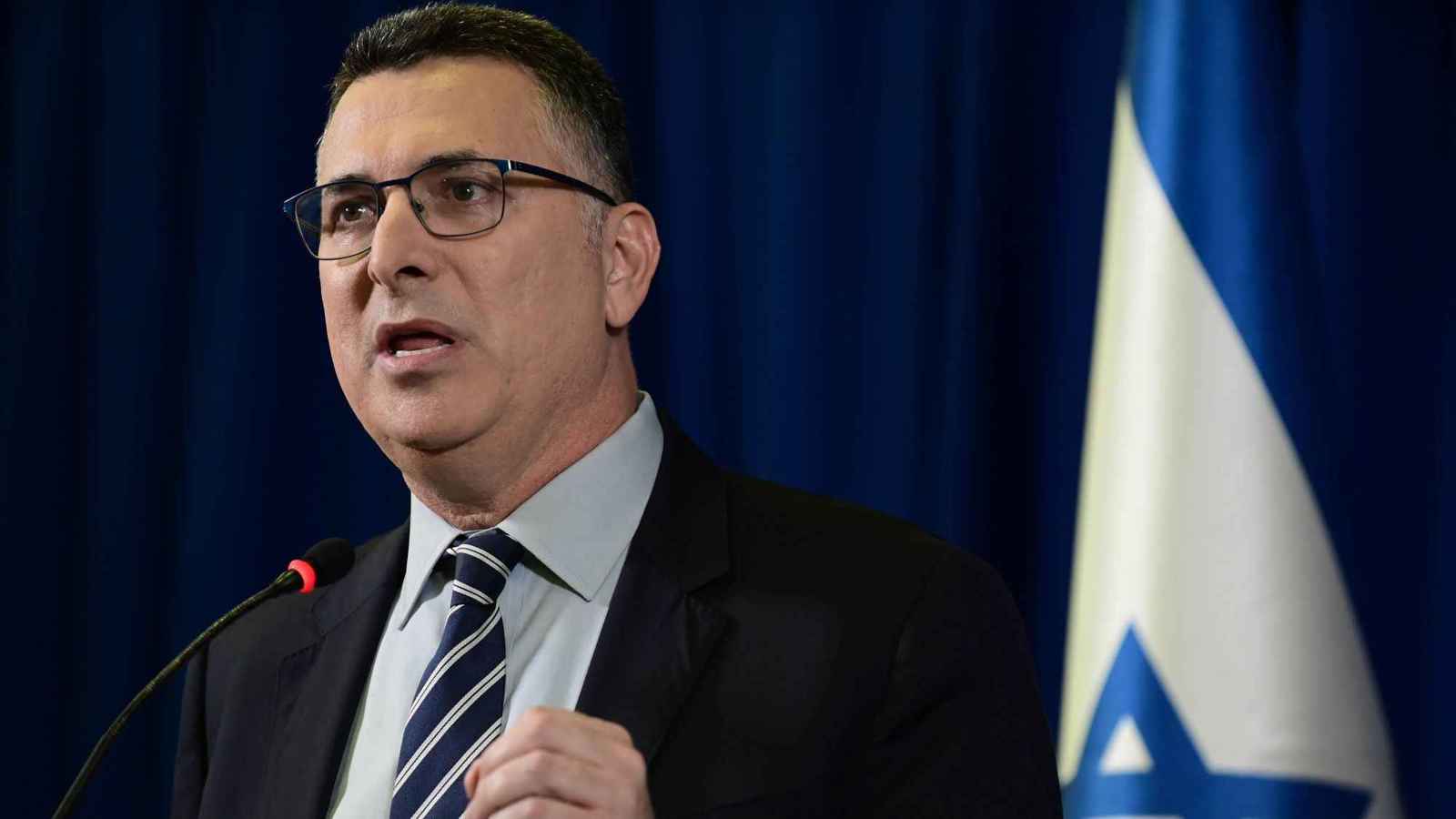 ساعر: وجود جماعات إسلامية على حدود إسرائيل "خطر بالغ"