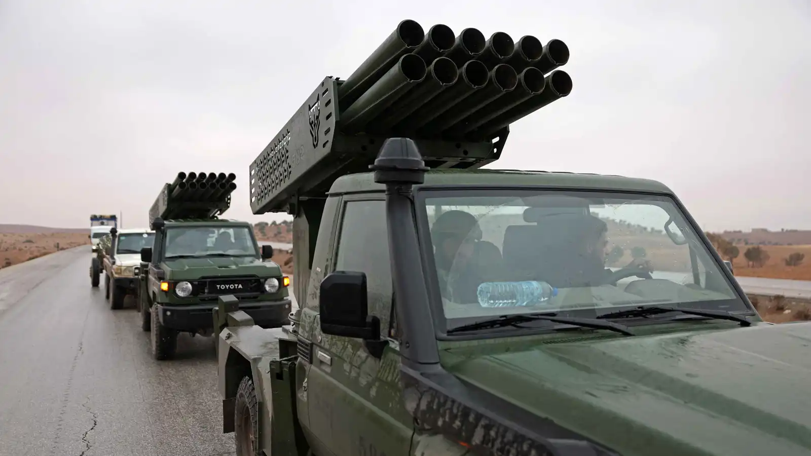 من عدة محاور.. الجيش السوري يبدأ دخول مدينة الرقة (فيديو)