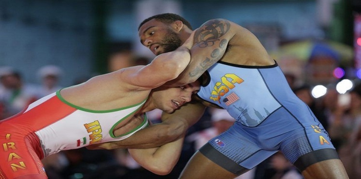 الخارجية الإيرانية تمنح تأشيرات دخول لمنتخب المصارعة الأمريكية