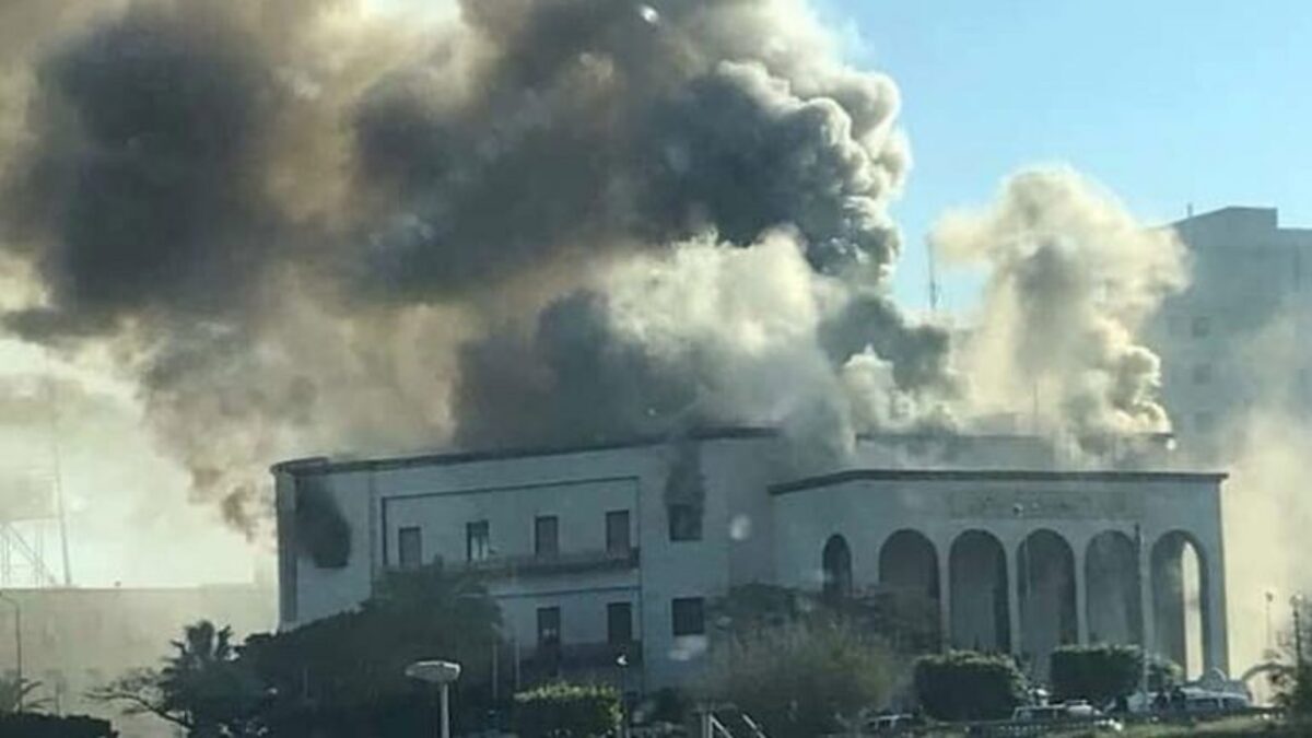 داعش يتبنى الهجوم على وزارة الخارجية الليبية في طرابلس