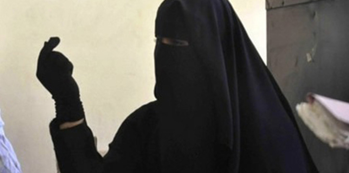 حقيقة تهديد أميرة خليجية بخلع سروالها في مطار القاهرة