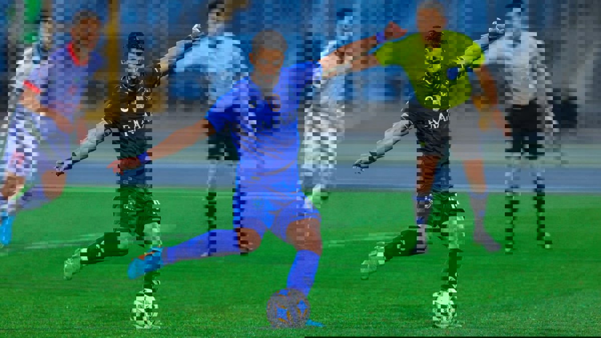 تقرير: صالح الشهري تعرض لقطع في وتر القدم خلال مباراة الهلال والشارقة