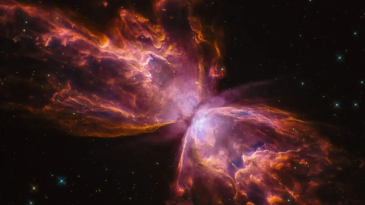 تقرير: مجرتا "الفراشة" تبدأان رحلة الاندماج في الفضاء