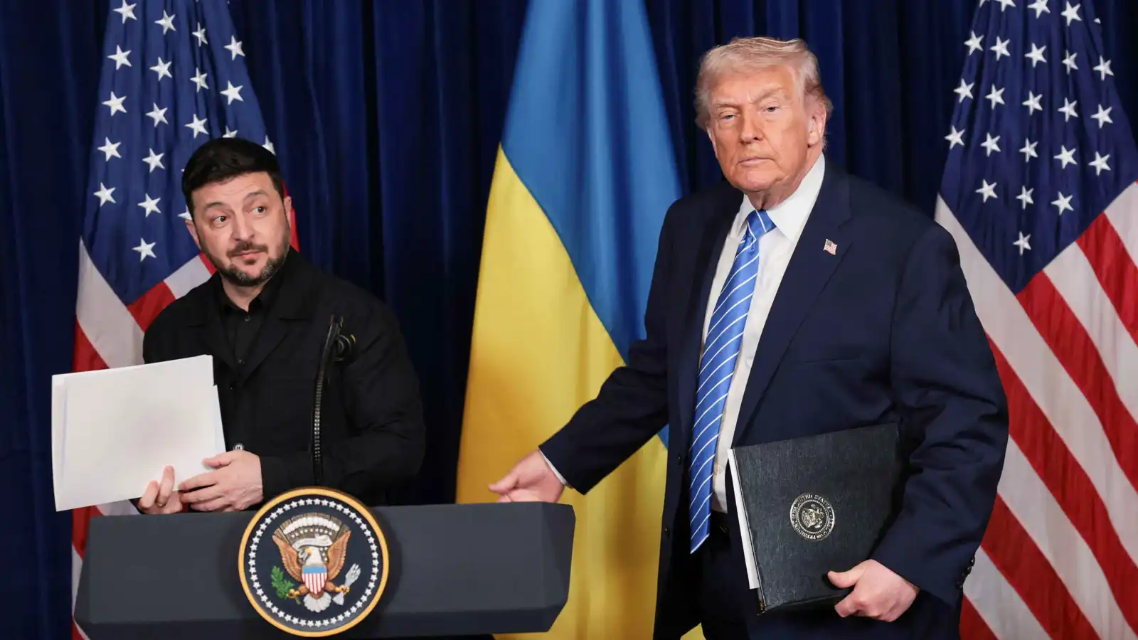 زيلينسكي يكشف دوافعه لطلب الوجود العسكري الأمريكي في أوكرانيا