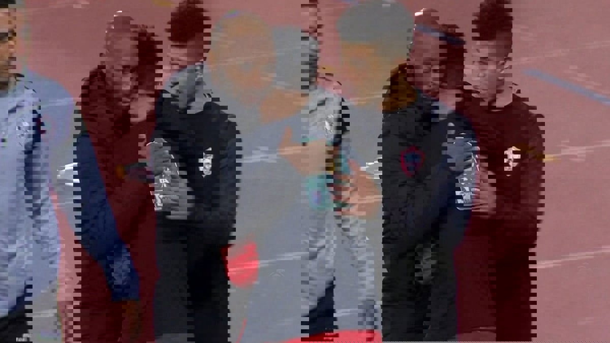 رئيس الوداد يعلق على لقطة اعتداء مدحت عبدالهادي على جامع الكرات وتدخل شيكابالا (فيديو)