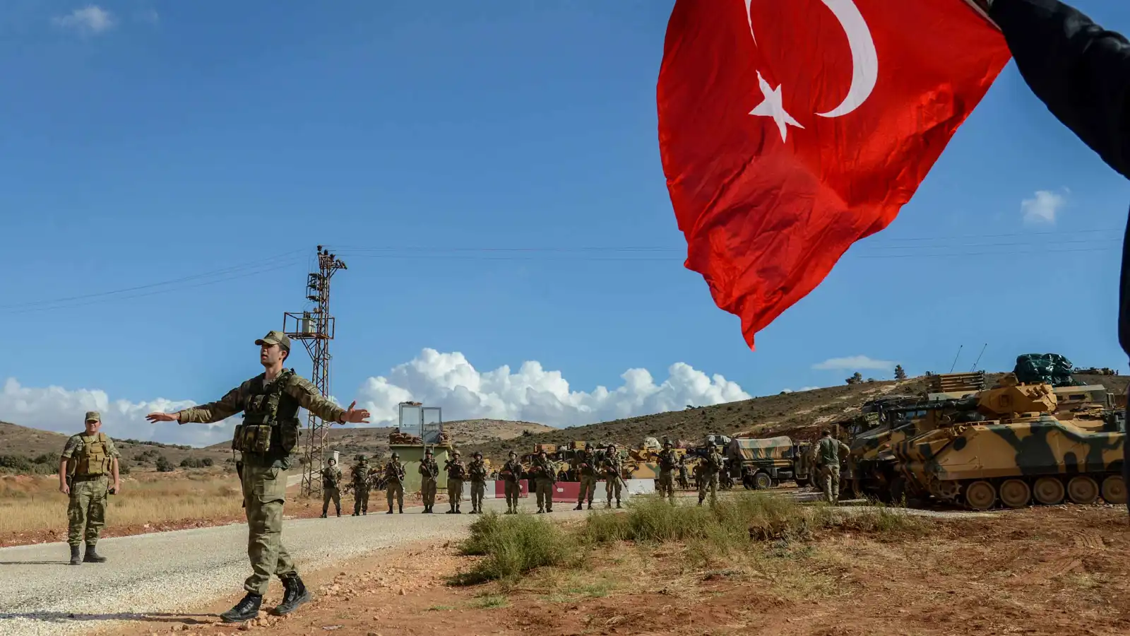 "مكتب الظل".. كيف تدير تركيا مشروع نفوذها السري في شمال لبنان؟