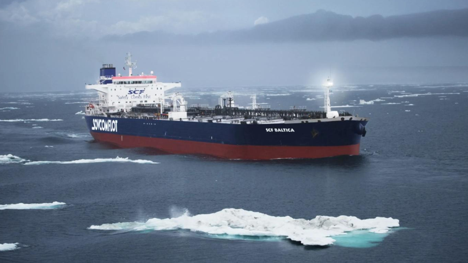 كييف توسّع هجماتها إلى العمق البحري وتستهدف شرايين النفط الروسي