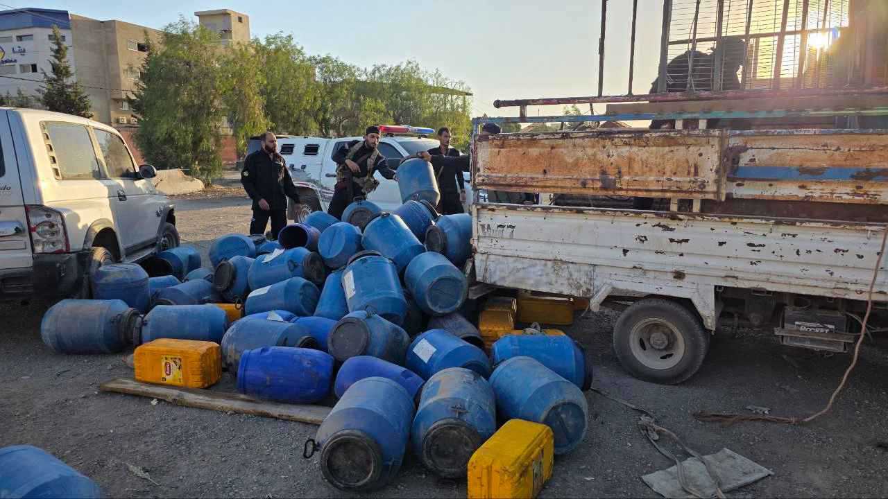 "نقطة تحول".. ضبط شحنة أسلحة ينذر باشتباكات بين دمشق و"قسد"