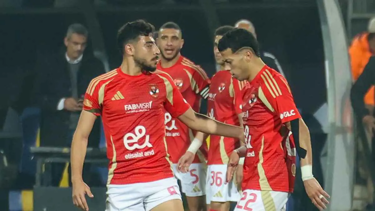 نجم الأهلي رفض عرضا مغريا من الزمالك