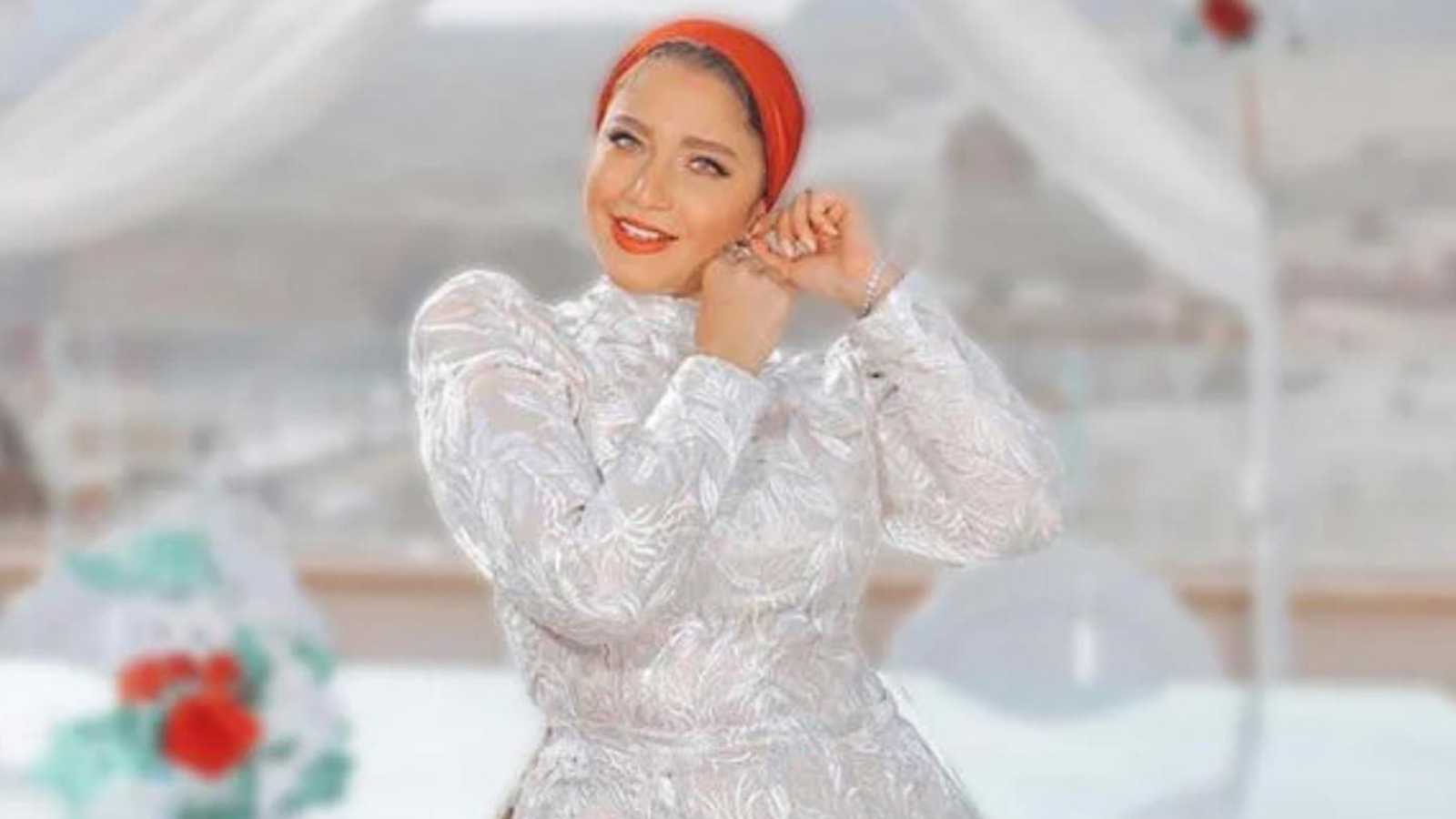 "تعيش بنصف مخ".. بلوغر مصرية تكشف أزمتها مع حقن "المونغارو"