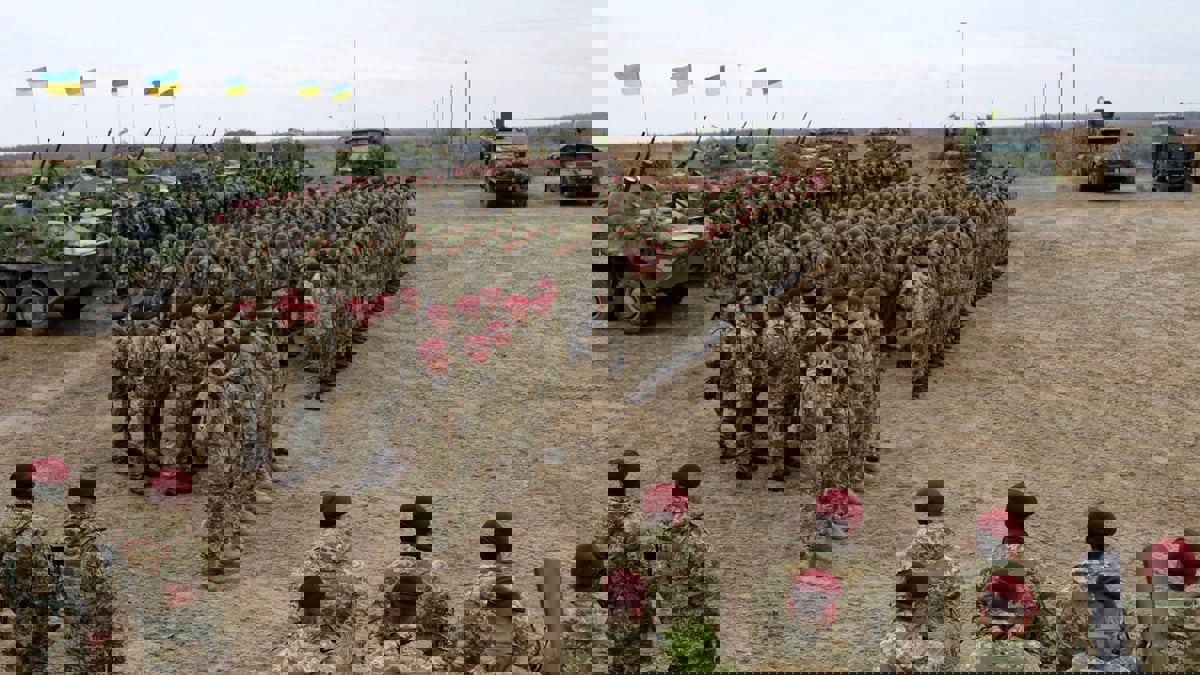 أوكرانيا تبدأ في تجنيد قوات احتياطية