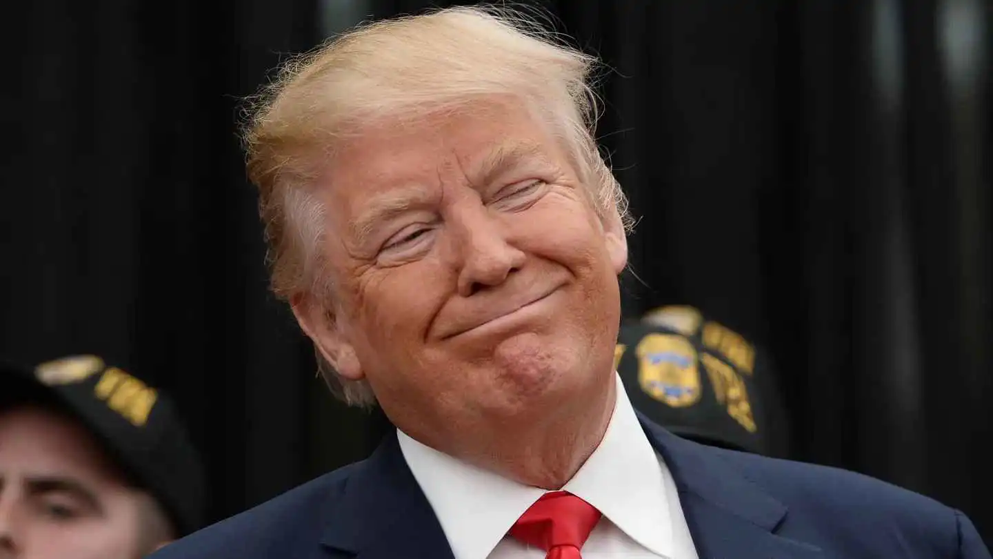 "أين هو؟".. ترامب يسخر من قاسم سليماني خلال مناسبة عسكرية (فيديو)