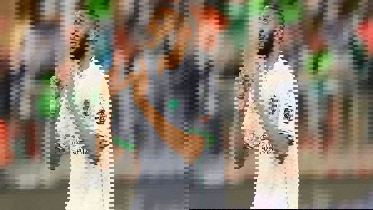 آخر تطورات أزمة مهند عسيري مع النادي الأهلي السعودي بعد فيديو الإشادة بالهلال