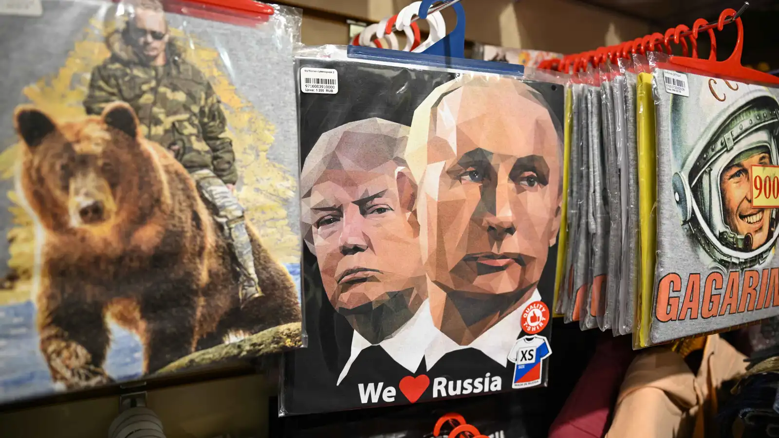 ترامب: لا أريد "اجتماعاً فارغاً" مع بوتين