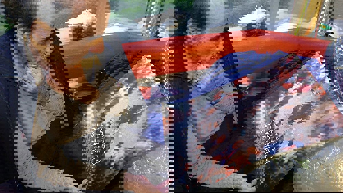 وفاة اللاجئ الإيراني الذي ألهم سبيلبرغ في مطار رواسي الباريسي