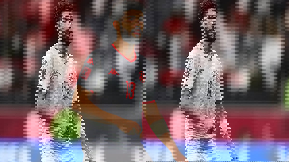 إصابة فرجاني ساسي بفيروس كورونا