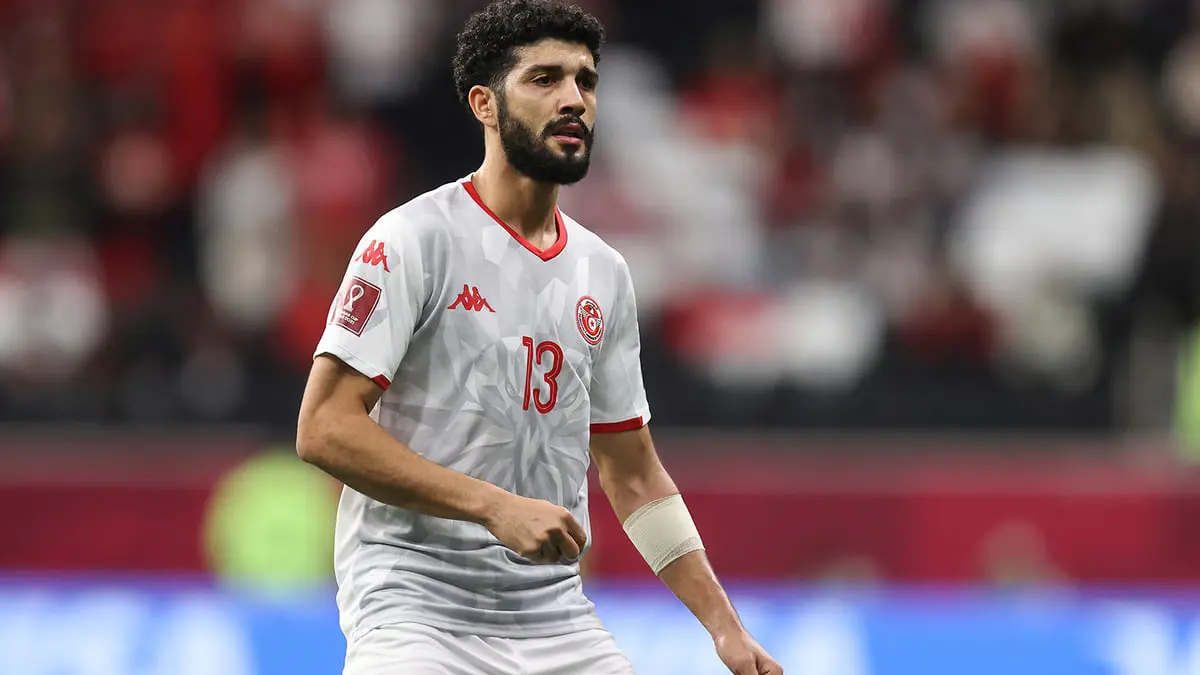 إصابة فرجاني ساسي بفيروس كورونا