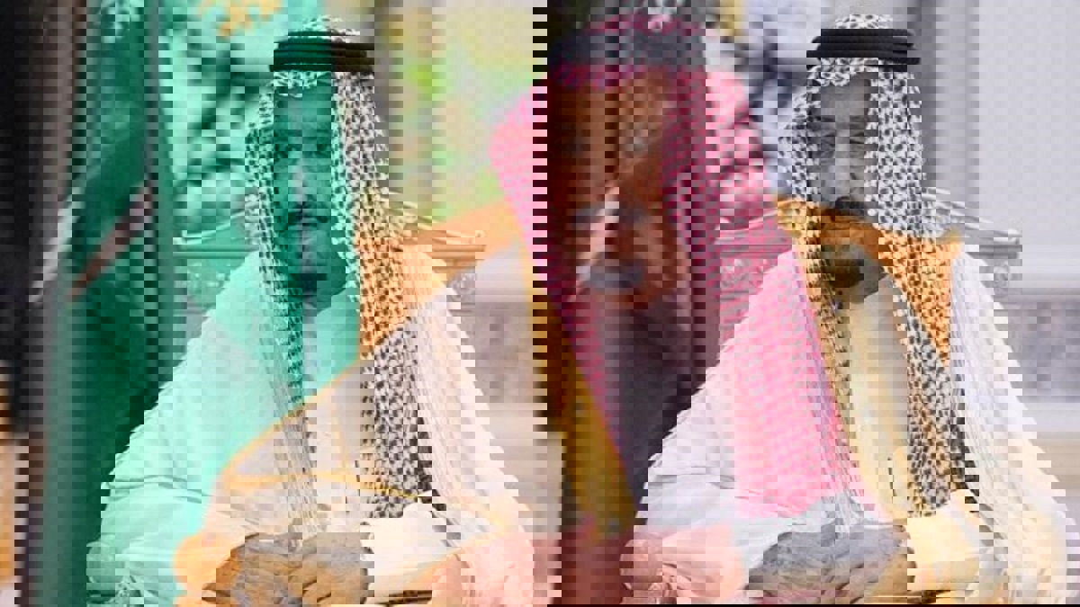 خلال اتصال مع الملك سلمان.. الرئيس الصيني يدين الهجوم على منشآت أرامكو