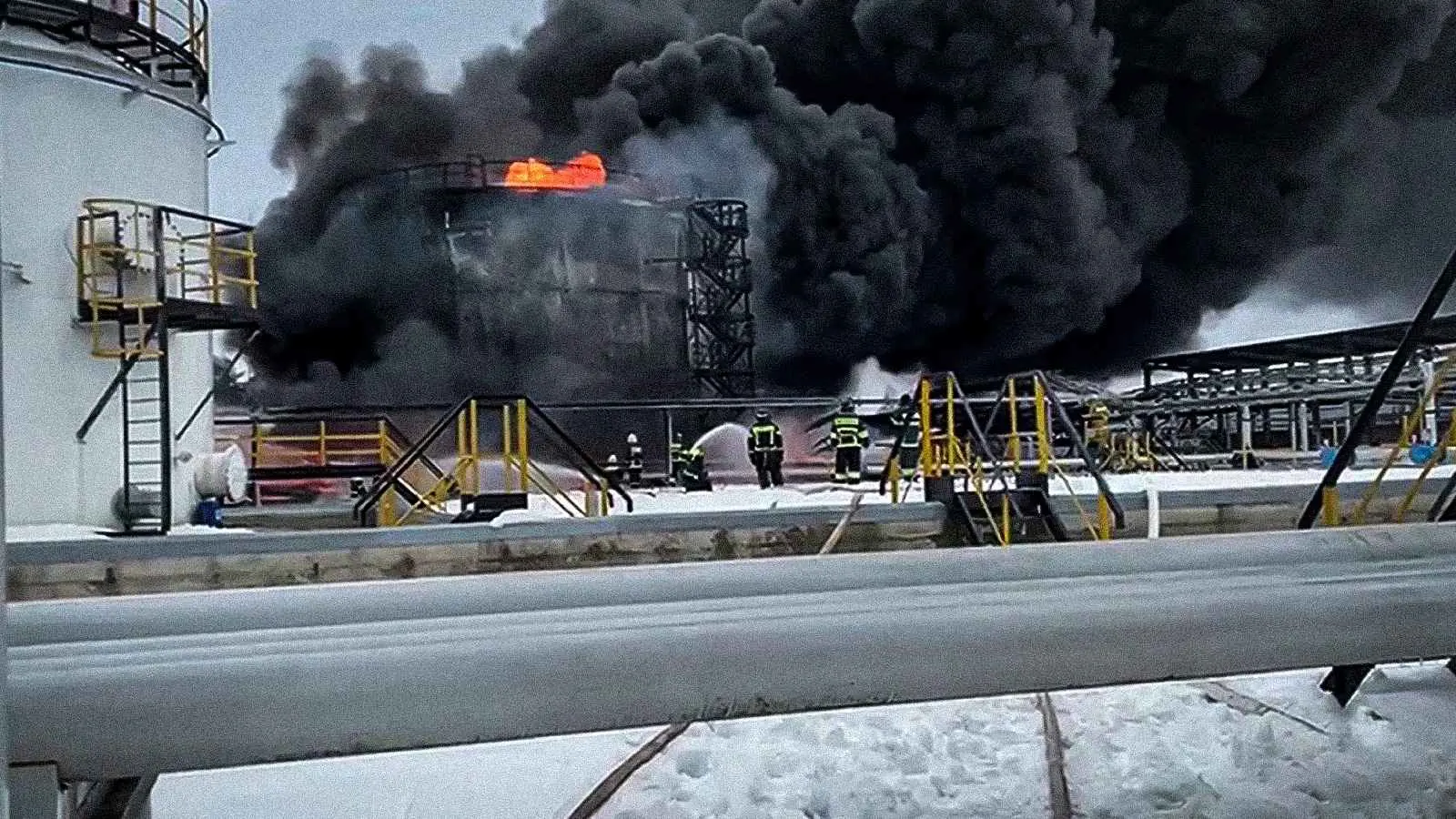 أوكرانيا تهاجم مصفاة نفط في سامارا الروسية (فيديو وصور)