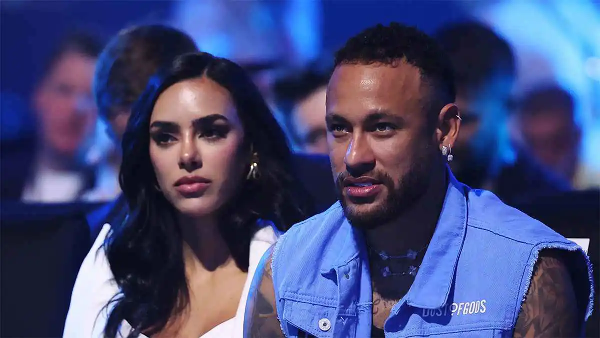 نيمار وصديقته