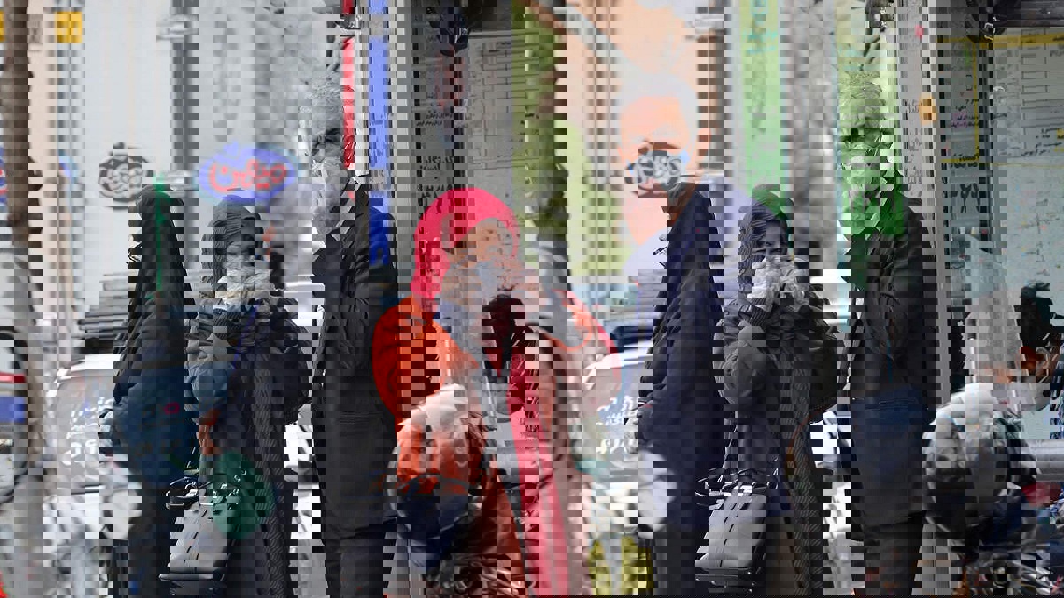 الحكومة الإيرانية تعلن دخول "المرحلة الحرجة" في أزمة كورونا