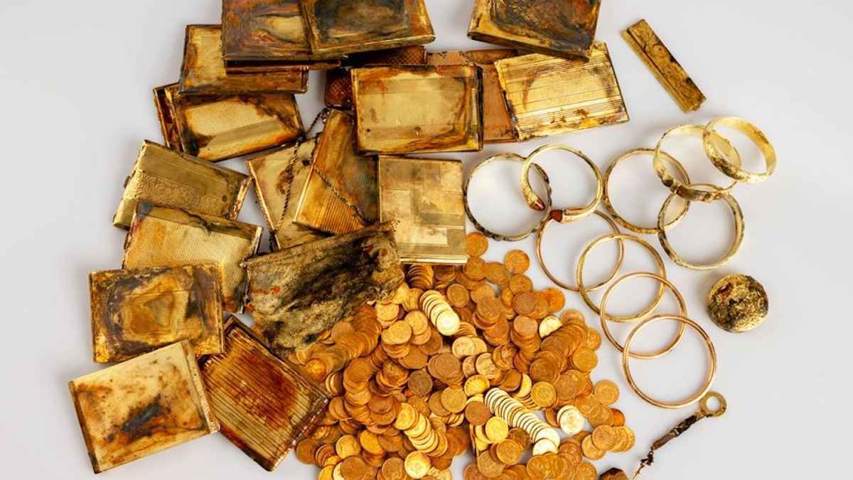 هل تهوى أسرار الحرب العالمية؟.. إليك هذا الكنز "النادر"