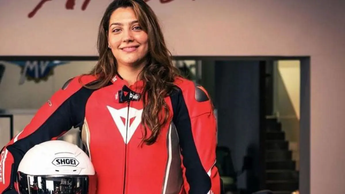 دانيا عقيل.. من حادث خطير إلى كتابة التاريخ كأول سعودية تشارك بكأس العالم للراليات الصحراوية