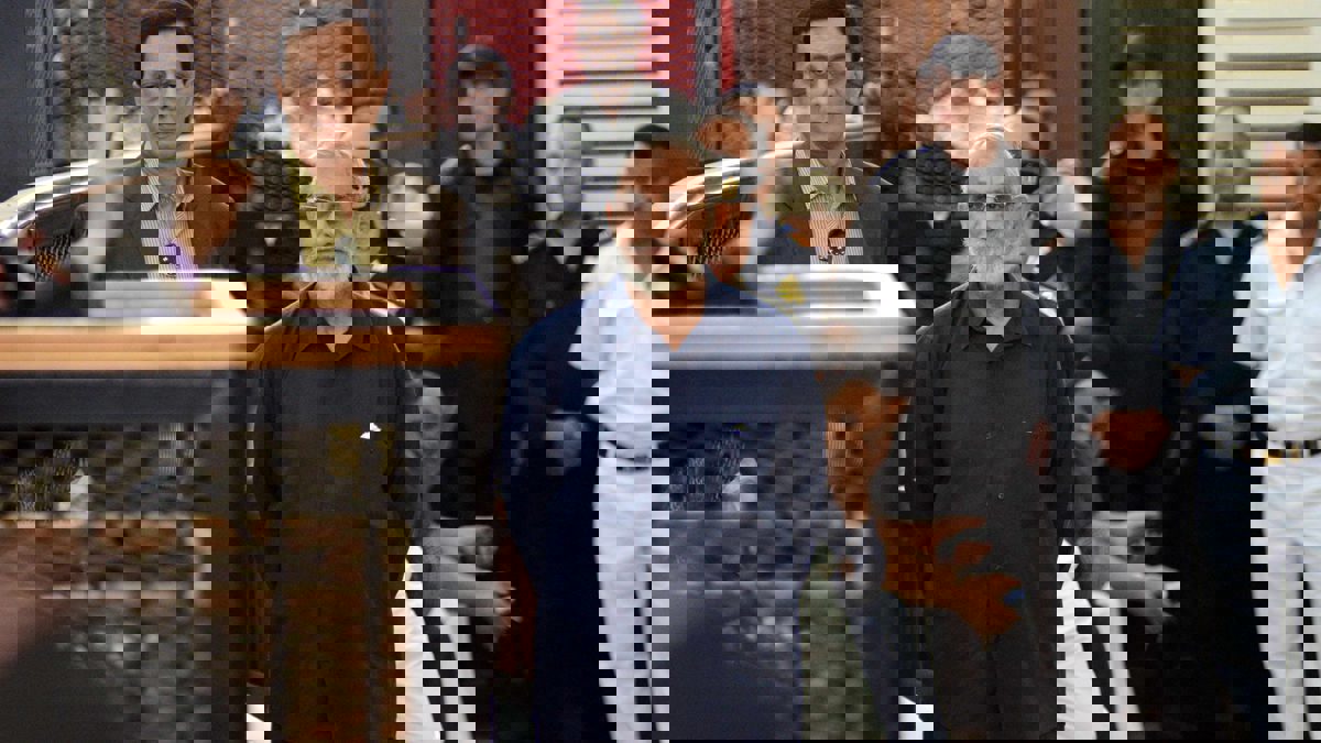 محكمة مصرية تُقر أحكاما بـ"المؤبد" على المرشد وقيادات إخوانية