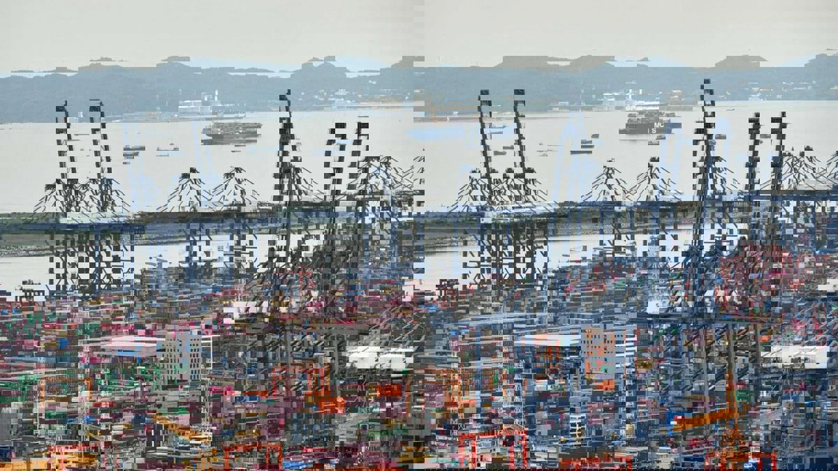 "وول ستريت جورنال": صادرات الصين تحقق معدلات نمو تفوق التوقعات