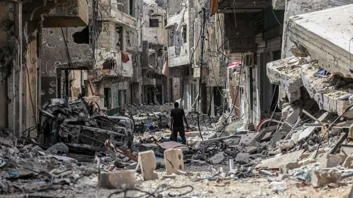 فورين بوليسي: تكاليف إعادة إعمار غزة تنذر بتأجيل السلام لعقود