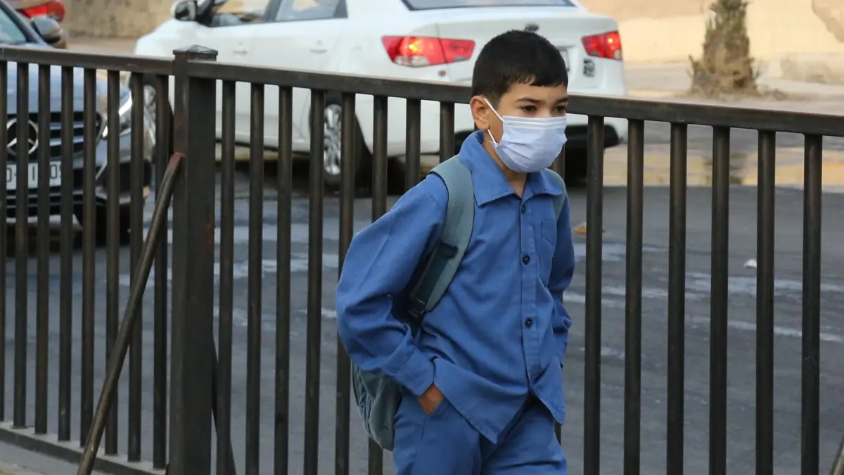 "كورونا" يؤرق مدارس الأردن.. إصابات وإغلاقات ومطالب بالعودة للتعليم عن بعد