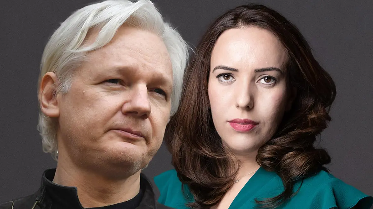 "حب في الزنزانة".. جوليان أسانج يتزوج صديقته رسميا في سجنه بلندن