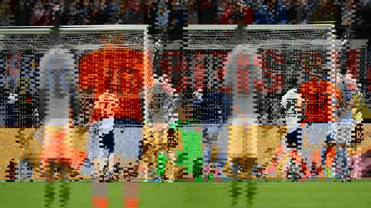 أهداف مباراة ألمانيا وهولندا.. 4-2 للطواحين (فيديو)