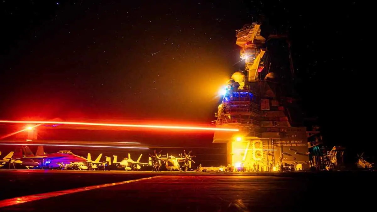 واشنطن تكذب مزاعم "الحرس الثوري" حول إسقاط مقاتلة أمريكية (فيديو)