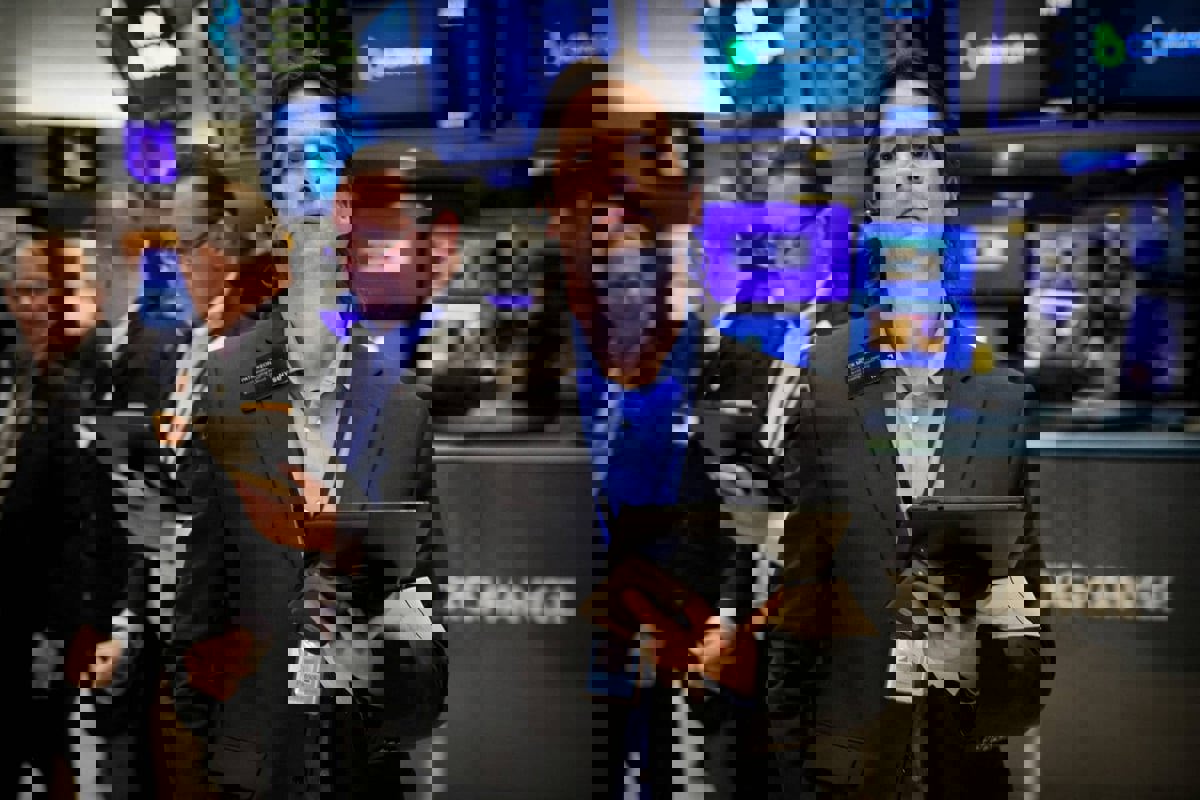 "وول ستريت" تغلق على ارتفاع طفيف قبل بيانات التضخم‎