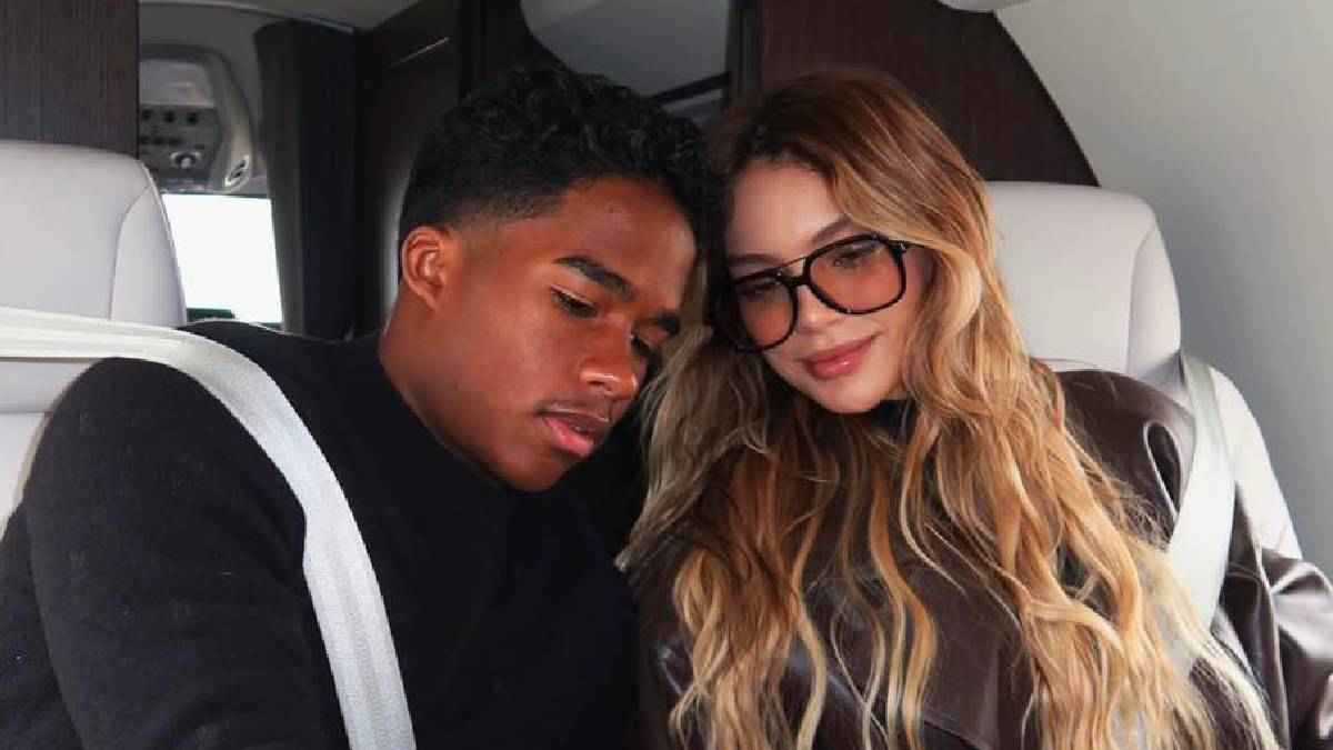 حزن إندريك وزوجته أثناء مغادرة ريال مدريد (صور) 