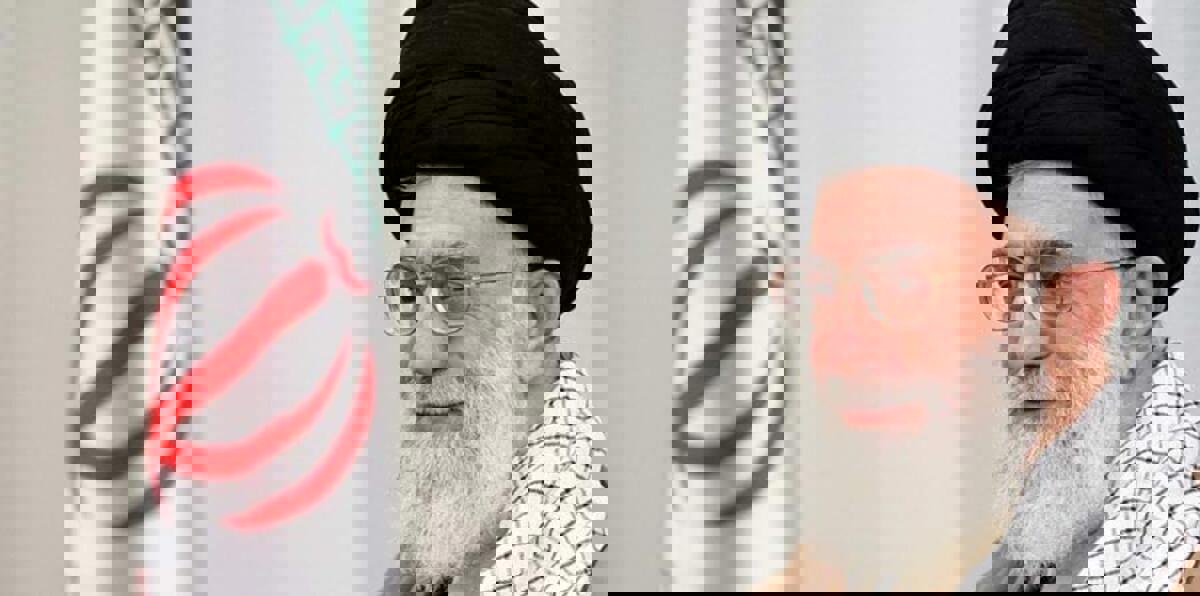 مع اتهامه بمصادرة الإنجازات.. هل بدأ خامنئي يفقد بريقه؟