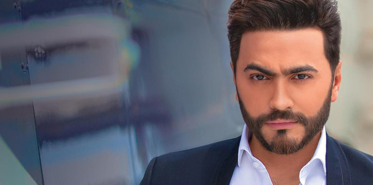 تامر حسني يشعل حماس السعوديات بجدة في أول حفل له بالمملكة (فيديوغراف)